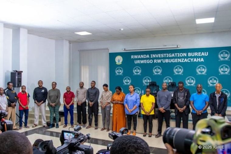 Urukiko rwategetse ko hafungurwa abantu 2 ndetse n'umukozi wa FDA waburanye avuga ko afite uruhinja