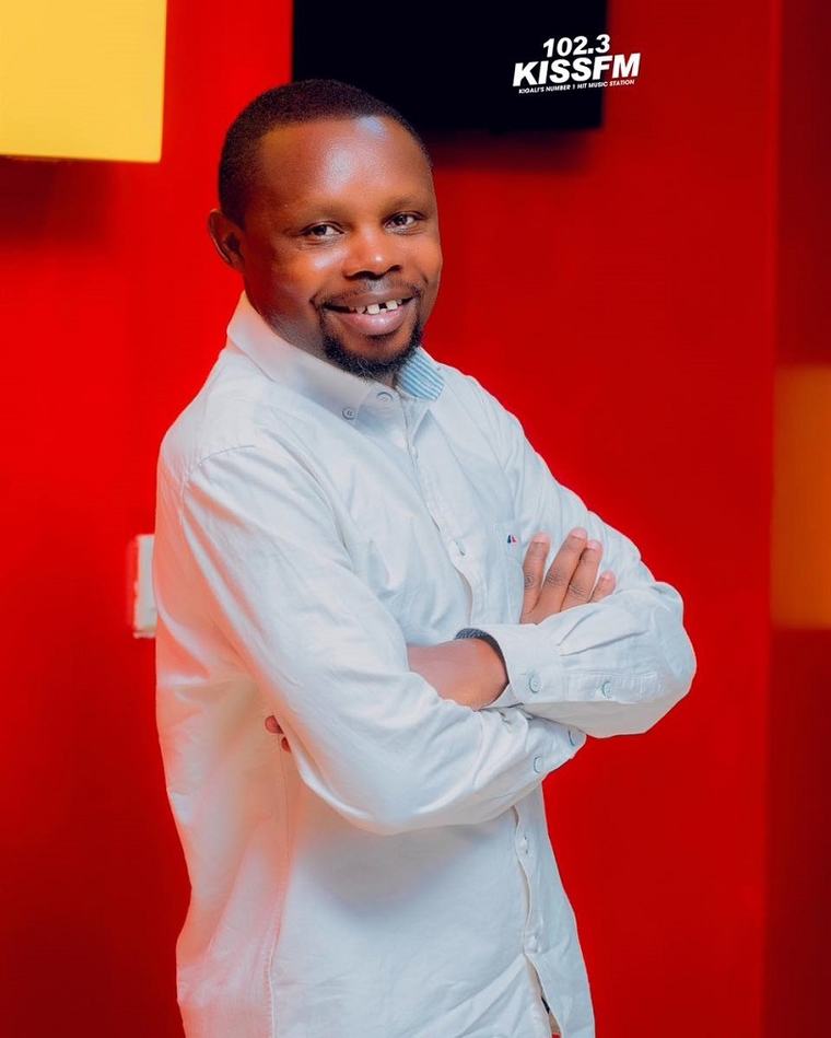 Papa Sava yateguje filime nshya mu gihe indi yatoranyijwe mu Bufaransa