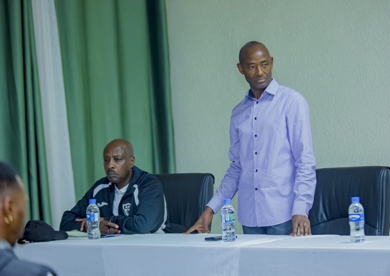 Intsinzi igomba kubonekera hakurya hariya i Lubumbashi - Gen Mubarakh Muganga abwira abakinnyi ba APR FC